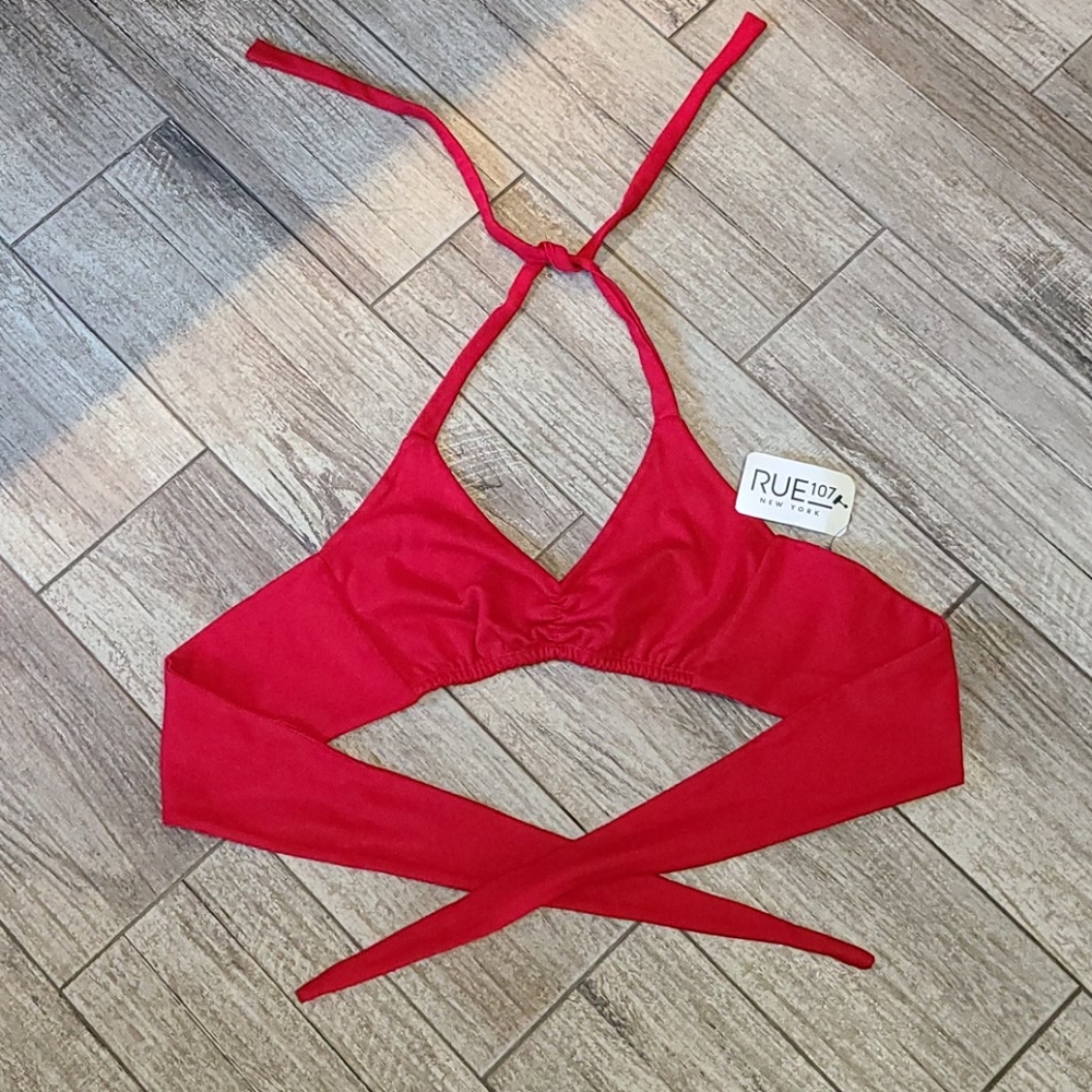Rue 107 crop top